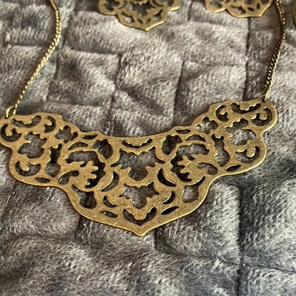 Necklace, bracelet and earrings set. Antiqued Gold boho style from Avon - Picture 2 of 5